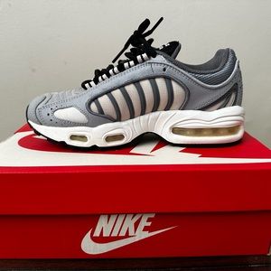 Air Max Tailwind IV - Wolf Grey 5.5